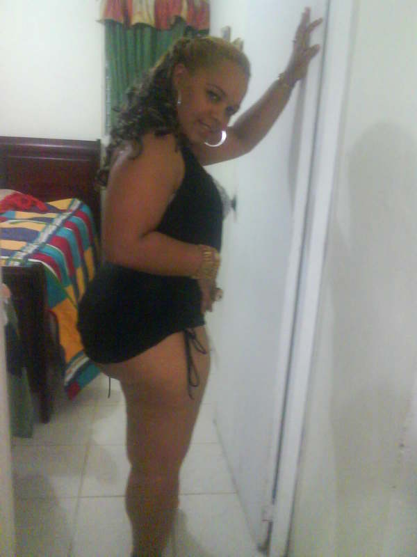 Date this exotic Dominican Republic girl La from Santiago DO1674