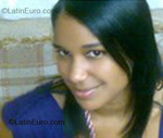 happy Dominican Republic girl Erika Melissa from Santo Domingo DO1709