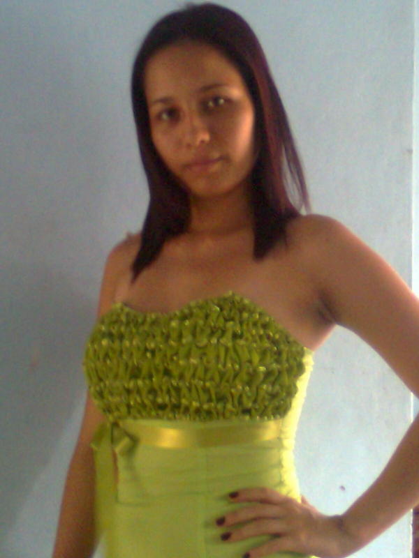 Date this pretty Colombia girl Nelly rocio from Santiago De Cali CO1532