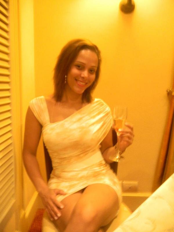 Date this cute Brazil girl BR1748 from Rio De Janeiro BR1748