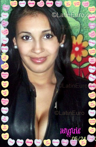 Date this sultry Colombia girl Anguie from Bogota CO1567