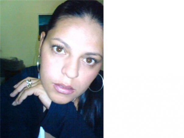 Date this nice looking Colombia girl JULIANA from Bucaramanga CO1608