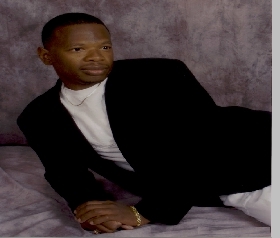 Date this sultry United States man Kelly from Las Vegas US4231