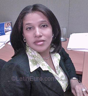 Date this good-looking Dominican Republic girl Elizabeth from Santiago DO1957