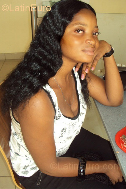 Date this exotic United States girl Sophyhak from Marshfield US4345