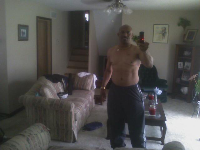 Date this funny United States man Skeeter53 from Kansas City US4521