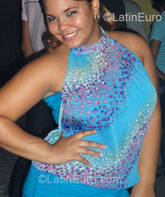 Date this fun Dominican Republic girl Yessica from Higuey DO2217