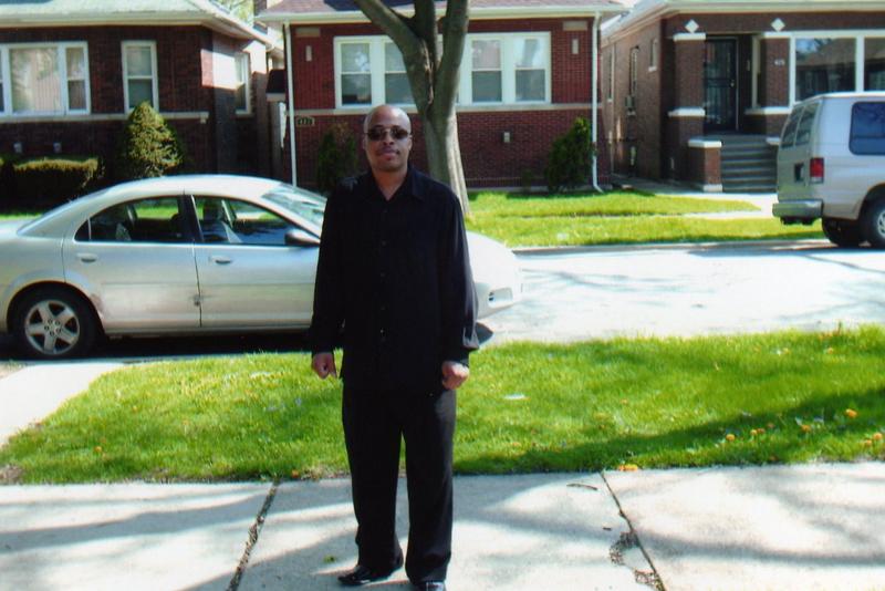 Date this athletic United States man Scotty from Chicago US4635