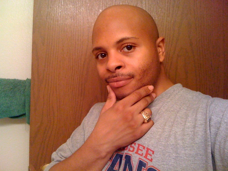 Date this hot United States man Kenneth from Louisville US4638