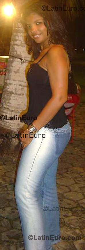 Date this young Brazil girl Vany from Imperatriz BR1959