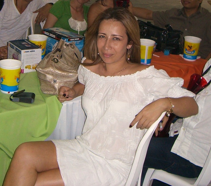 Date this beautiful Colombia girl Monik123 from Cali CO1908