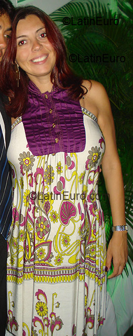 Date this cute Brazil girl Lilian from Joao Pessoa BR2049