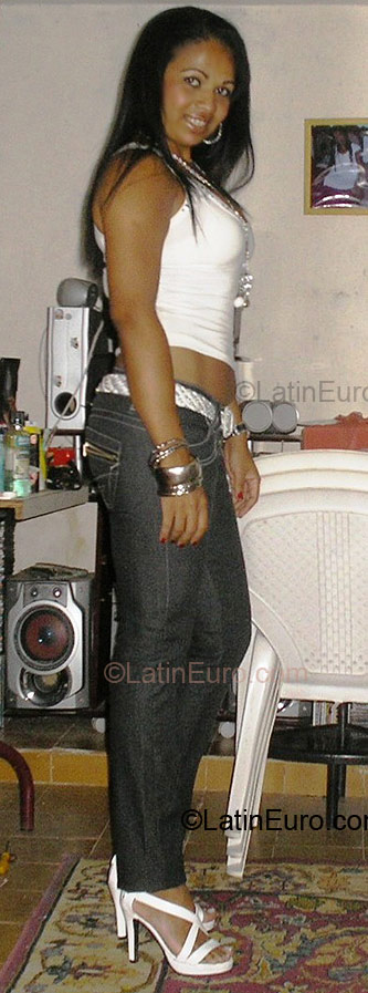 Date this voluptuous Brazil girl Jeanne from Natal BR2057