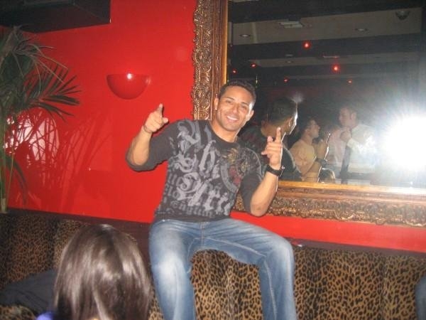 Date this hot Canada man Papi_chulo_604 from Vancouver CA191