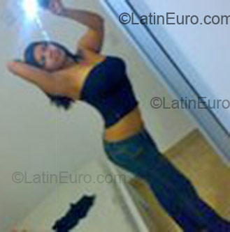 Date this hard body Brazil girl Tatiane from Rio De Janeiro BR2078