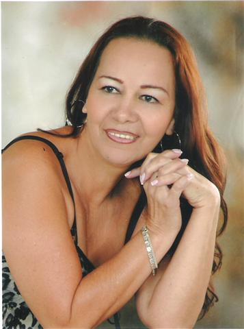 Date this hot Colombia girl Belsy from Cali CO2031