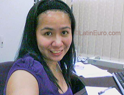 Date this stunning Philippines girl Ailyn.rs from Manila PH259