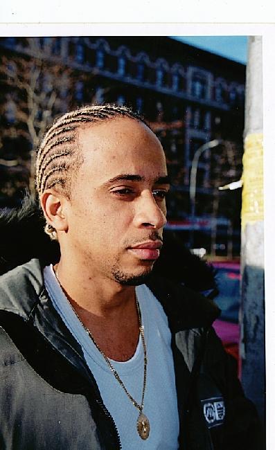 Date this cute United States man Kiwvo2005 from New York US4913