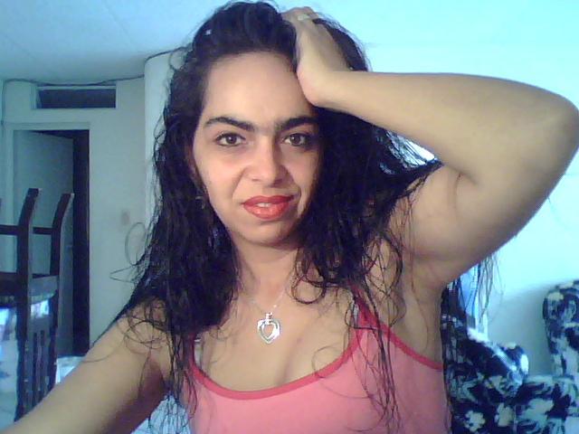Date this sultry Colombia girl Soraya0621 from Bogota CO2225