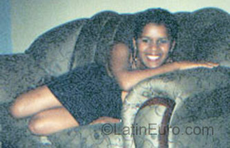 Date this young Brazil girl Raquel from Santa Luzia BR2175