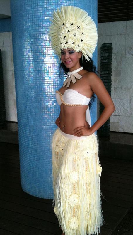 Date this happy Mexico girl MarYsol from PUERTO VALLARTA MX126