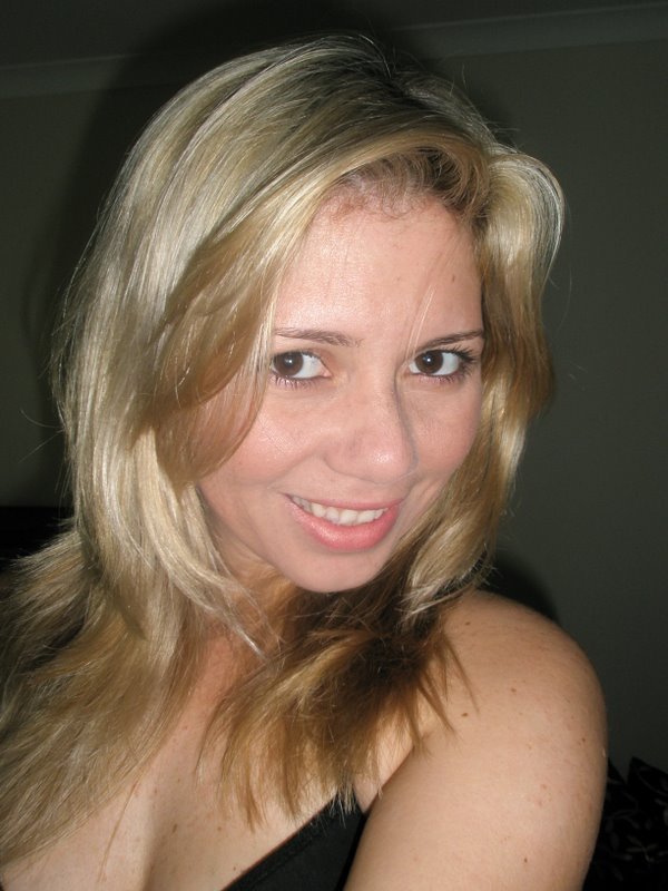 Date this lovely Brazil girl Camila from Rio De Janeiro BR2204