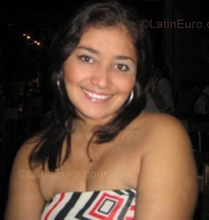 Date this young Colombia girl Sandy from Barranquilla CO2707