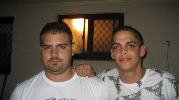 Date this voluptuous Australia man Ari from Perth AU103