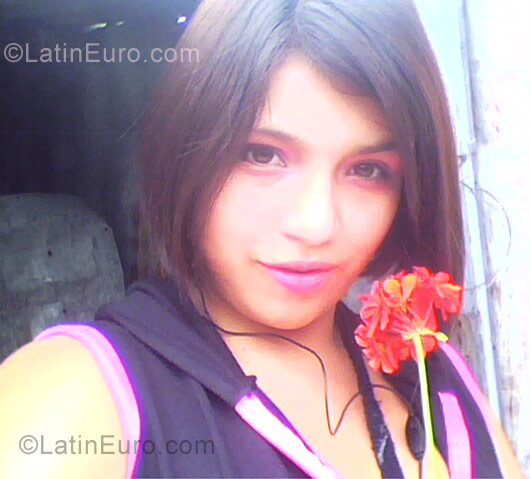 Date this happy Colombia girl Ana Maria from Ibague CO2762