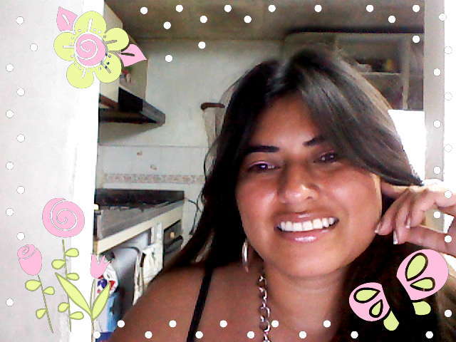 Date this hot Colombia girl Diany from Medellin CO2794