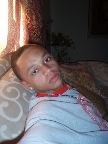 Date this hard body United States man Arvey11 from los angeles US5129