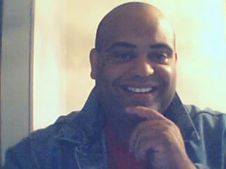 Date this tall United States man Vrc45 from Waldorf US5209