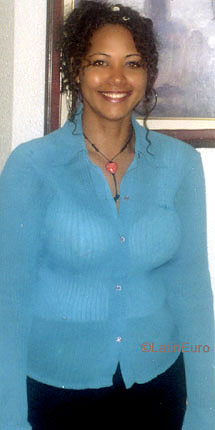 Date this good-looking Brazil girl Alba from Natal BR2308