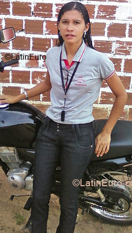 Date this young Brazil girl Laudileide from Salvador BR2320