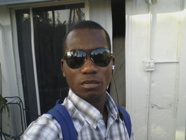 Date this gorgeous United States man S.D.Clairmise from West Palm Bch US5320