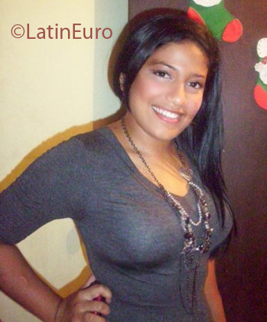 Date this passionate Colombia girl Mayra Alejandra from Santa Marta CO2954