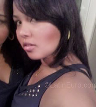 Date this funny Brazil girl Cintia from Itaperuna BR2404