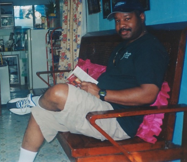 Date this pretty United States man Dee750 from Romeoville US5559