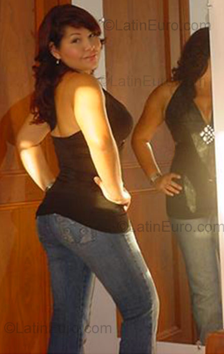 Date this sultry Colombia girl Mony from Barranquilla CO3113