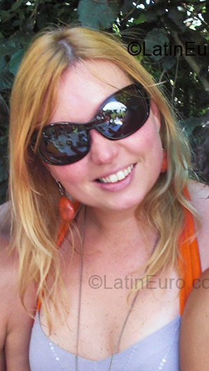 Date this nice looking Switzerland girl Ursi from Zurich CH46