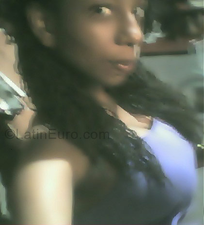 Date this delightful Colombia girl Wayfanyi from Cali CO3188