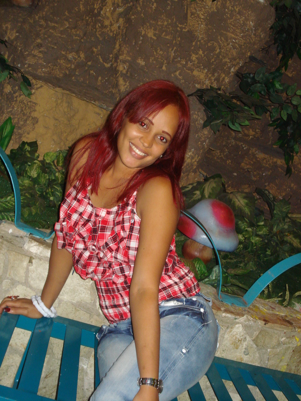 Date this georgeous Dominican Republic girl Leydi from Santo Domingo DO3636