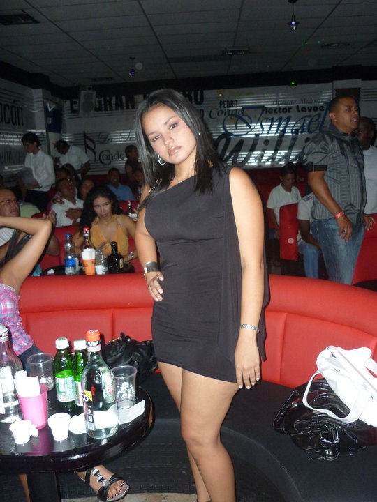 Date this cute Colombia girl Maria from Cali CO3447