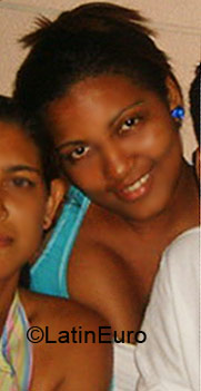 Date this cute Colombia girl Anamarrugo from Cartagena CO3479