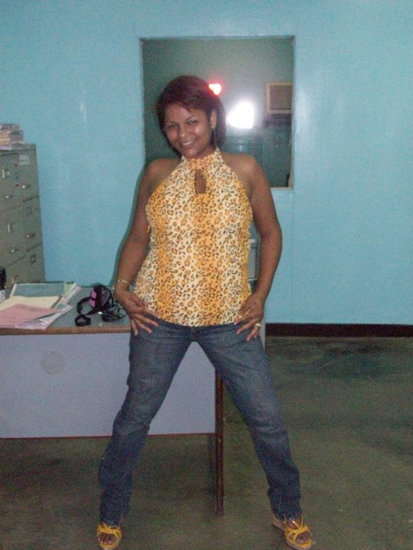 Date this exotic Dominican Republic girl Yova from Santo Domingo DO3842