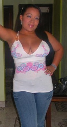 Date this funny Colombia girl Jacqueline from Medellin CO3668