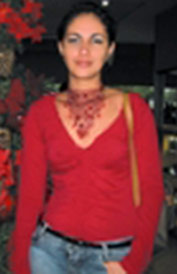 Date this young Brazil girl Sweet.candy29 from Goiania BR2766