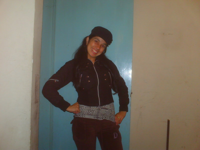 Date this athletic Colombia girl Mari from Bogotá CO3743