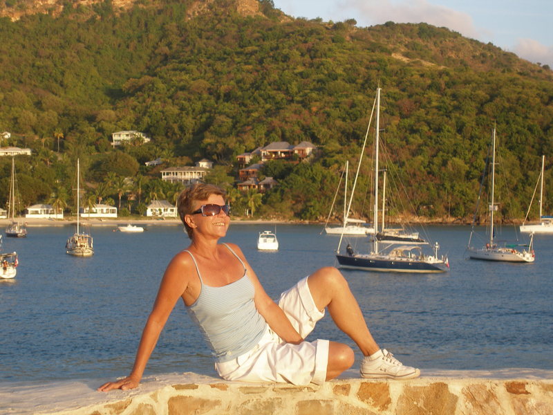 Date this stunning United States Minor Outlying Islands girl UM8 from Orlando UM8