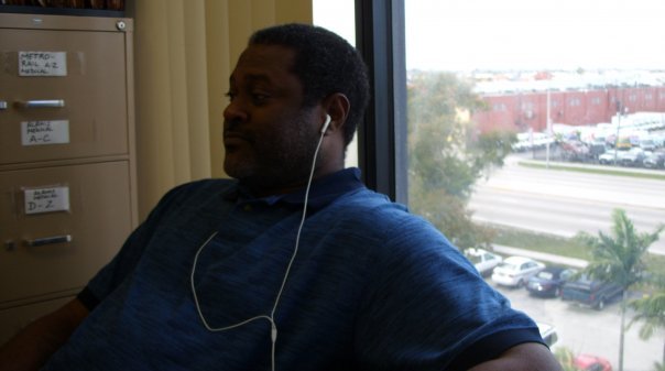 Date this nice looking United States man Edward from Miami Gardens US5862